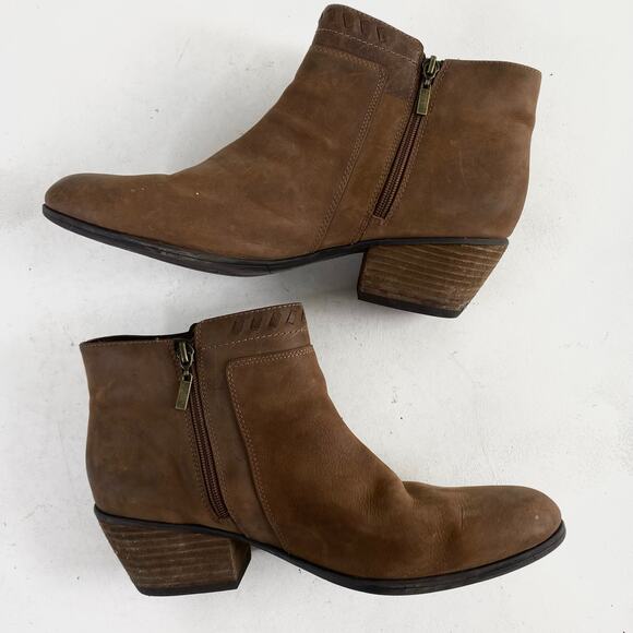 Clarks Brown Distressed Leather Artisan Fringe Block Heel Ankle Boots Sz 12 - Picture 10 of 11